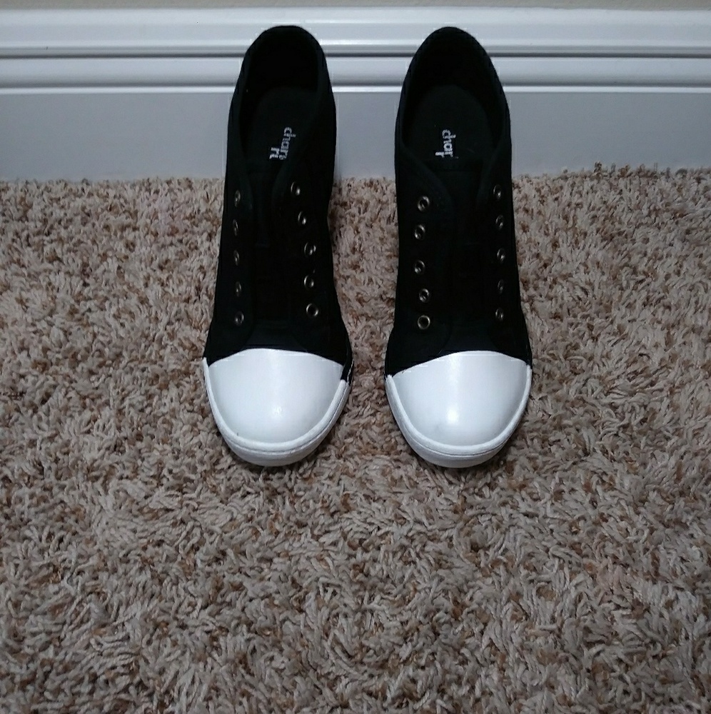 Wedged sneakers